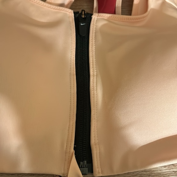 Nike Zip Sports Bra Size M - Picture 4 of 4